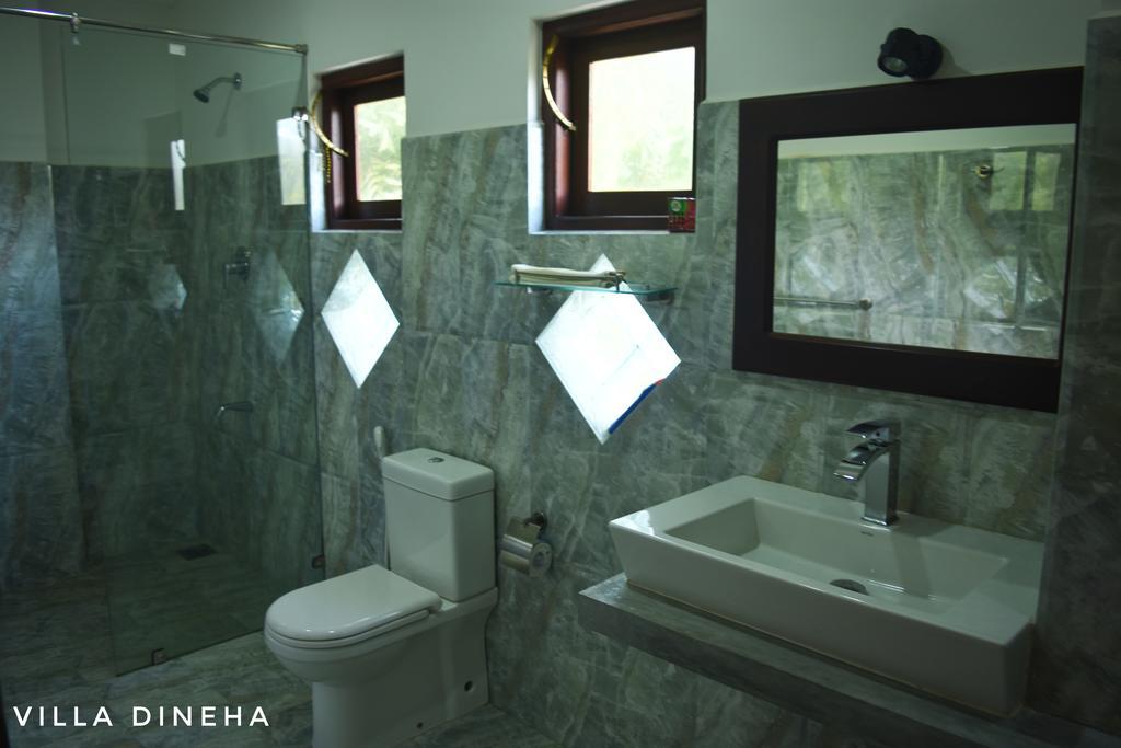 Villa Dineha Hikkaduwa Buitenkant foto