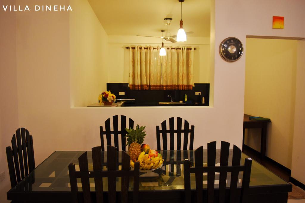 Villa Dineha Hikkaduwa Buitenkant foto