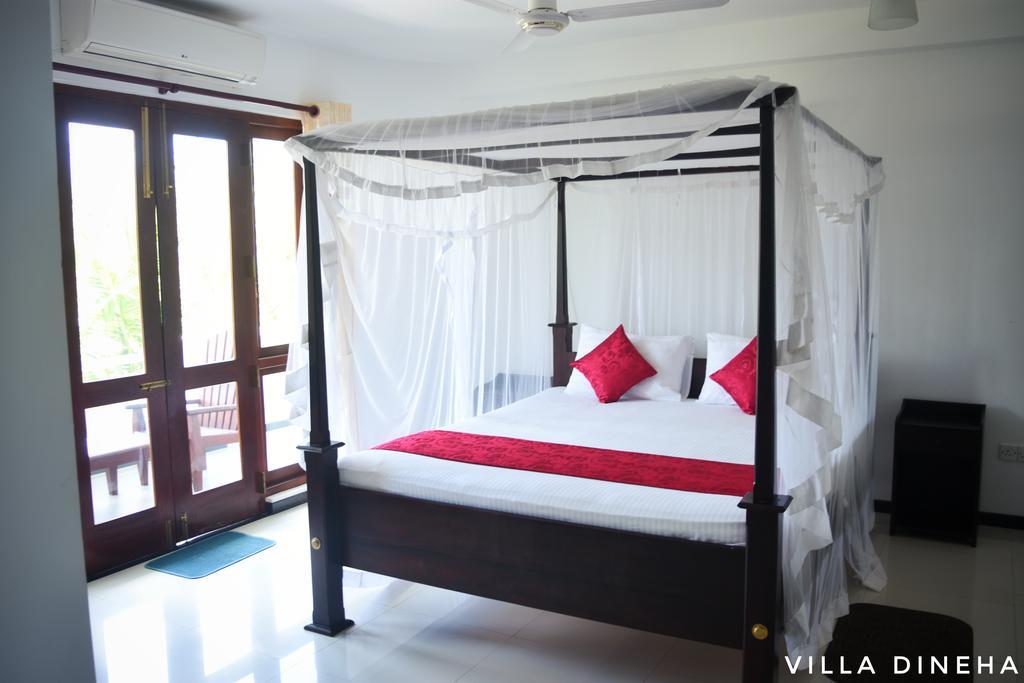 Villa Dineha Hikkaduwa Buitenkant foto